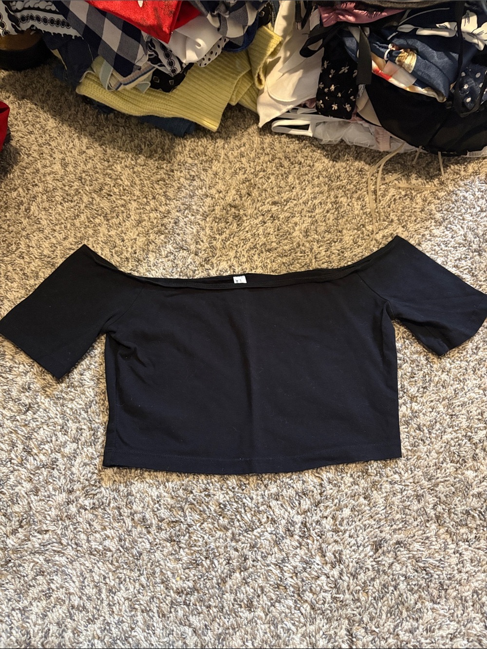 2/$12 American Apparel Off-Shoulder Crop Top - Black